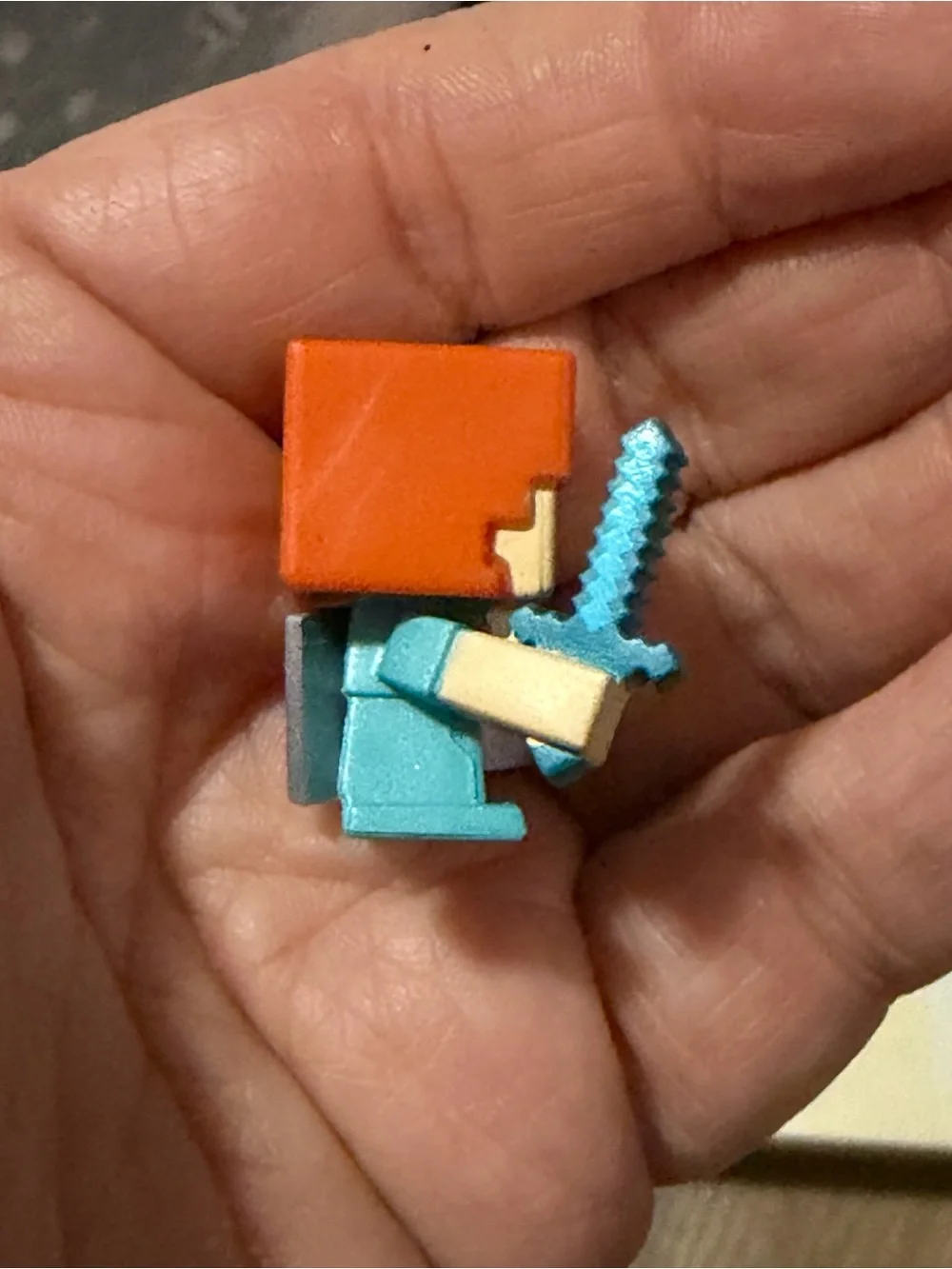 Minecraft End Stone Series 6 Alex with Shield Mini Figure manufactured by Mattel